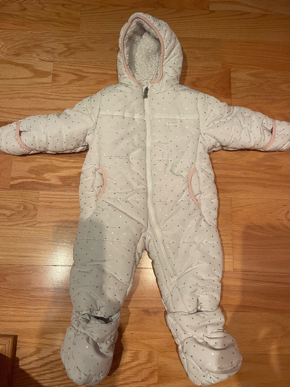 Oshkosh B’gosh Bunting Snow suit size 18 months